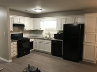Kitchen of property at 808 North Pear in Searcy, AR